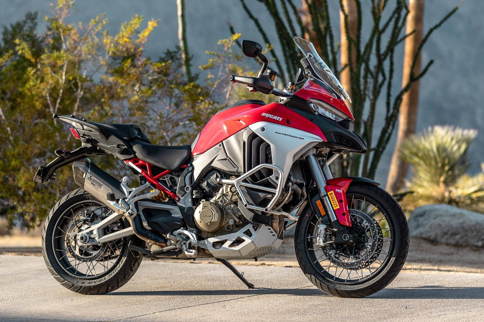 2021-ducati-mulitstrada-v4-s-review-adv-sport-touring-adventure-motorcycle-8.jpeg 2021-ducati-mulitstrada-v4-s-review-adv-sport-touring-adventure-motorcycle-8.jpeg